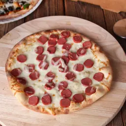 Hot Dog Pizza